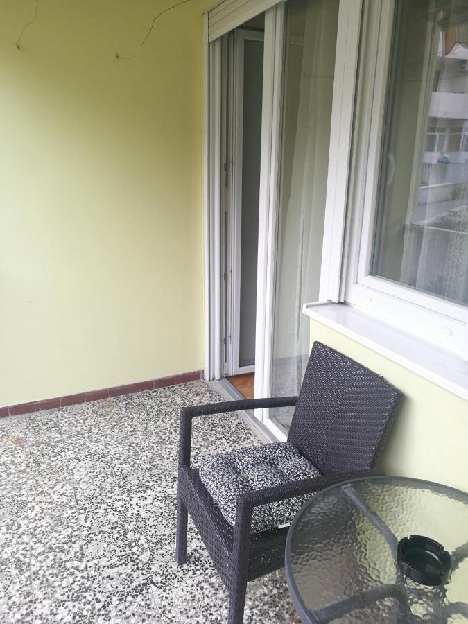 Pretty Big Double Bed Room With Balcony Split Buitenkant foto